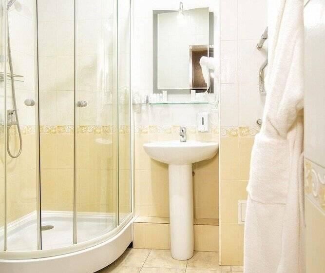 هتل Aura Aquarelle