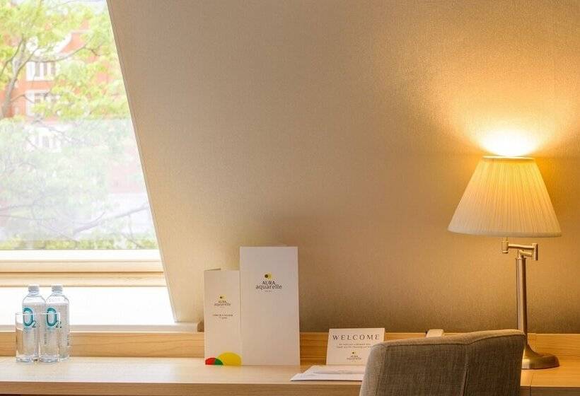 هتل Aura Aquarelle