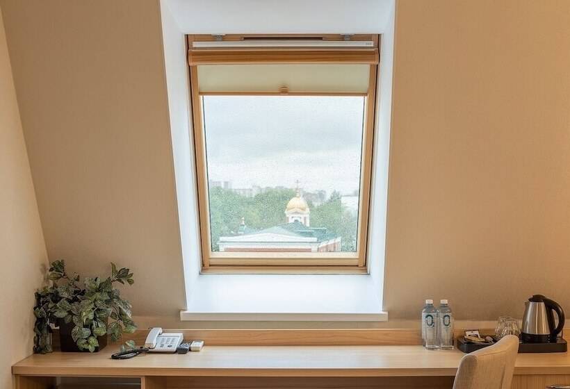 هتل Aura Aquarelle