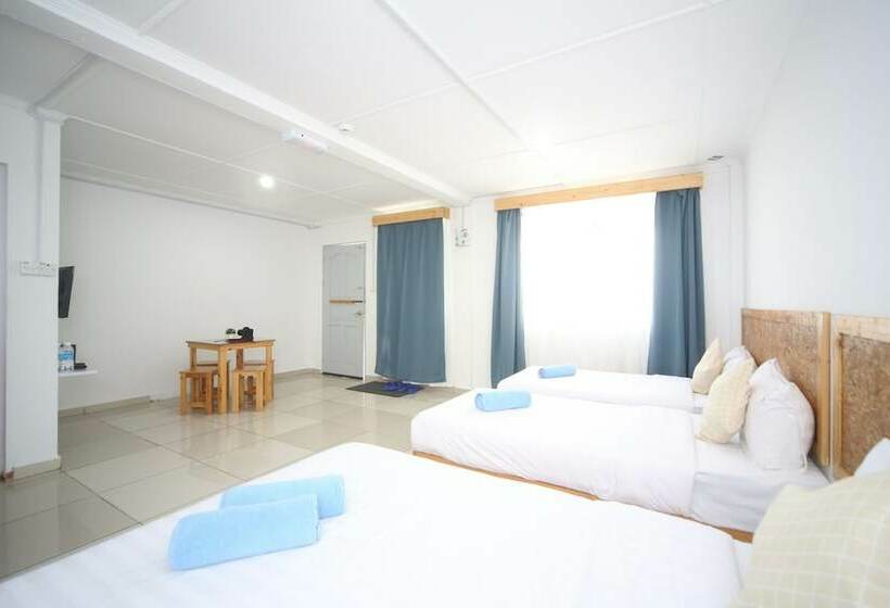 酒店 Bayu Senja Lodge