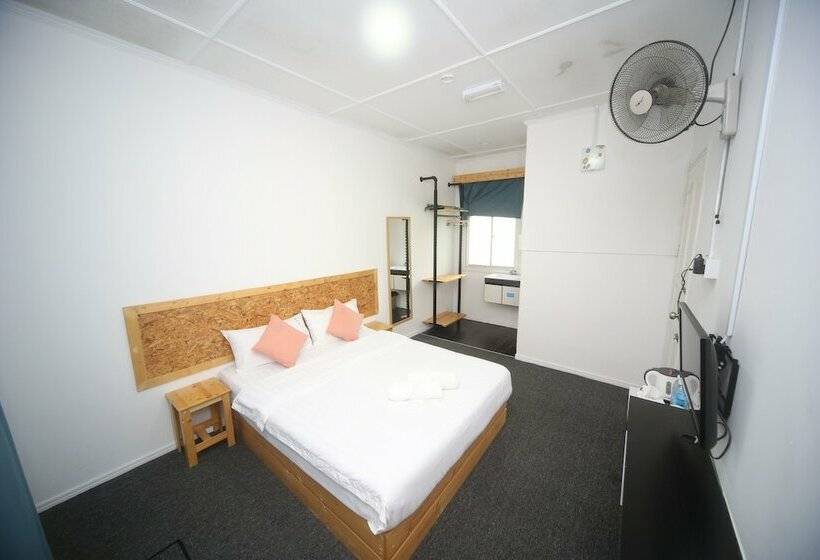 酒店 Bayu Senja Lodge