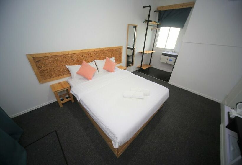 酒店 Bayu Senja Lodge