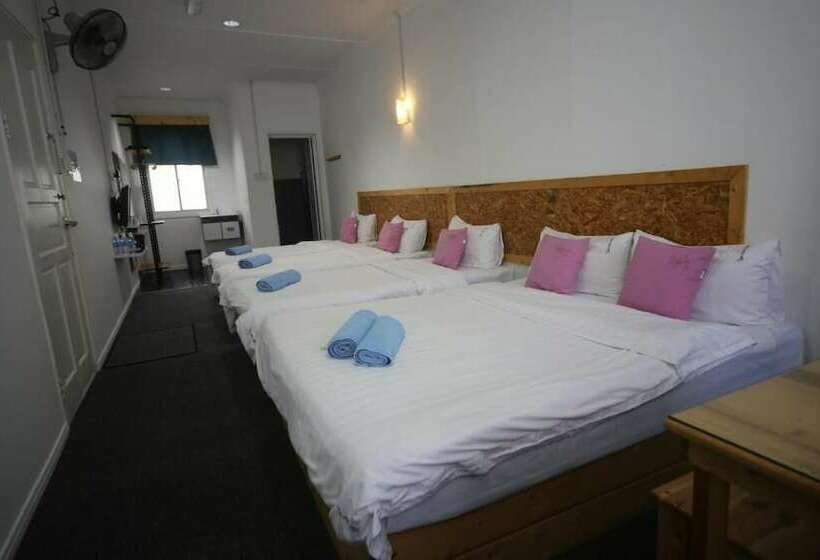 酒店 Bayu Senja Lodge