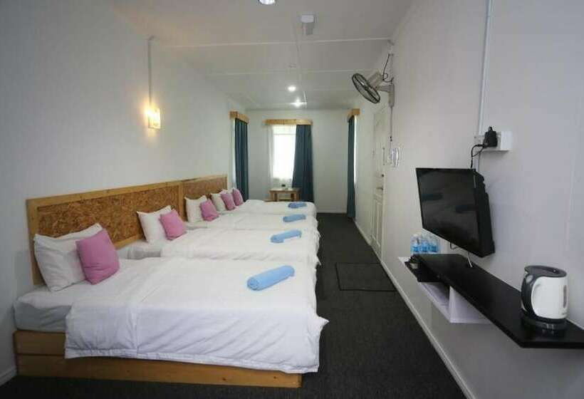 酒店 Bayu Senja Lodge