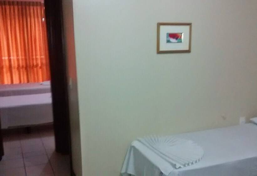 בית מלון כפרי Bela Vista