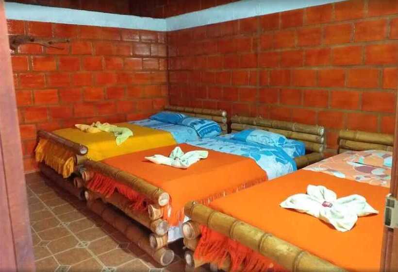 ホテル Cabanas Y Camping Colinas De San Diego