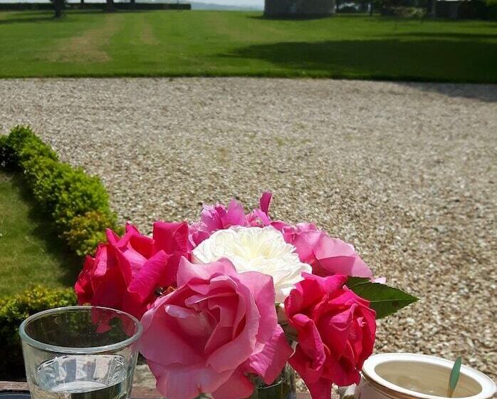 ホテル Chateau De Janville