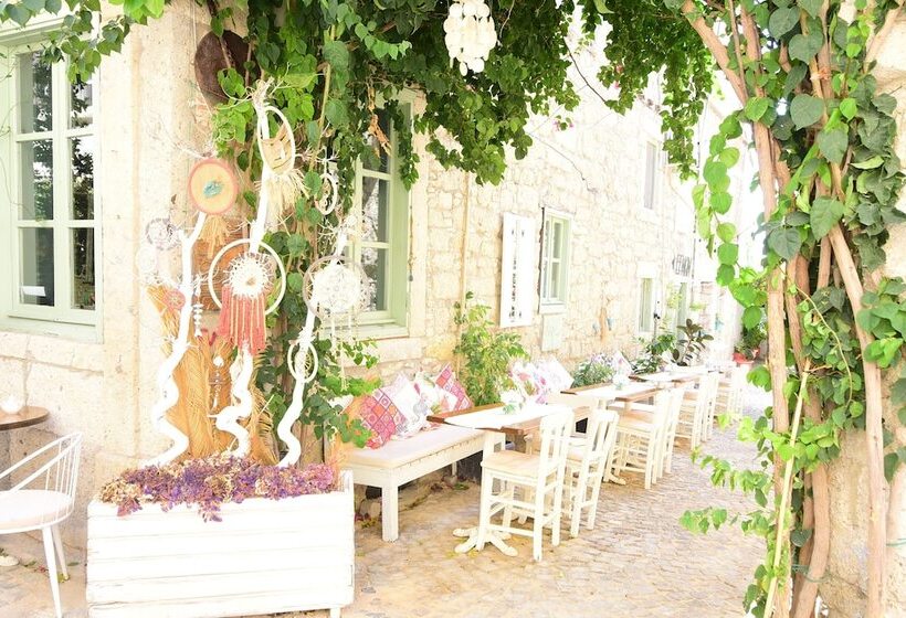 ホテル Efnan Butik