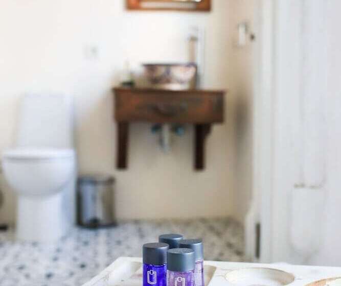 ホテル Efnan Butik