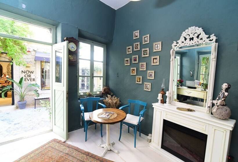 ホテル Efnan Butik