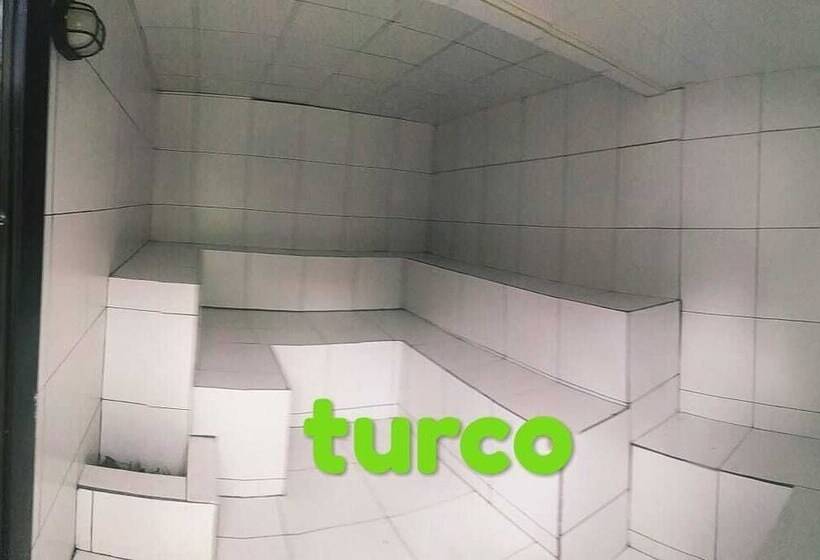 فندق Familia Casa Blanca