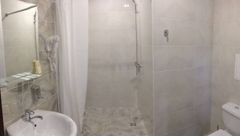 בית מלון כפרי Family Stories