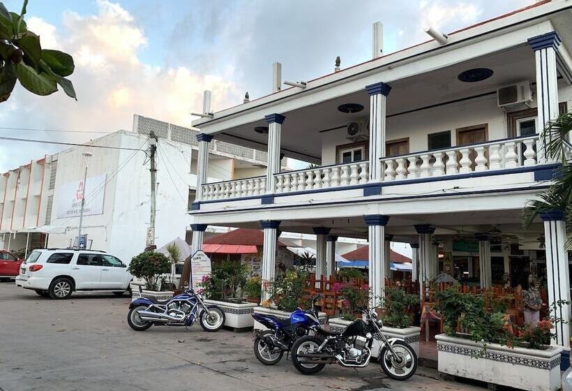 בית מלון כפרי Fenix