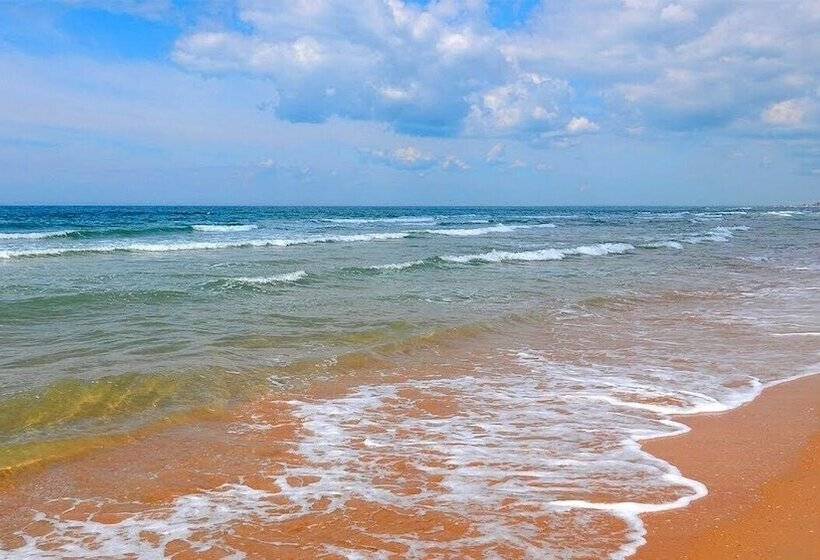 هتل Golden Line Resort