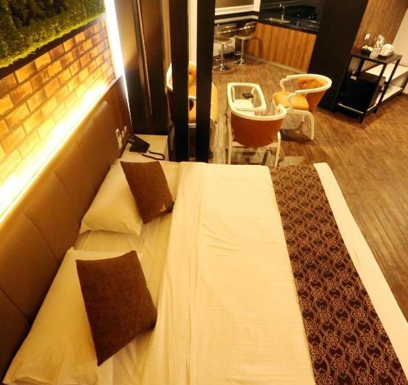 בית מלון כפרי Golden Nasmir