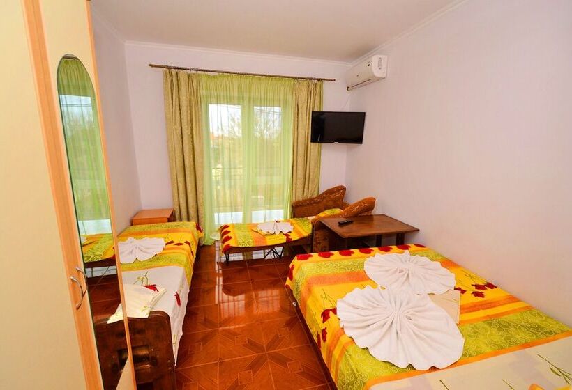 酒店 Guest House Spiros