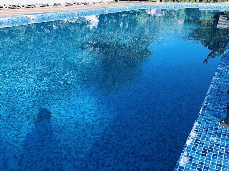 בית מלון כפרי Holiday Village Dubravushka