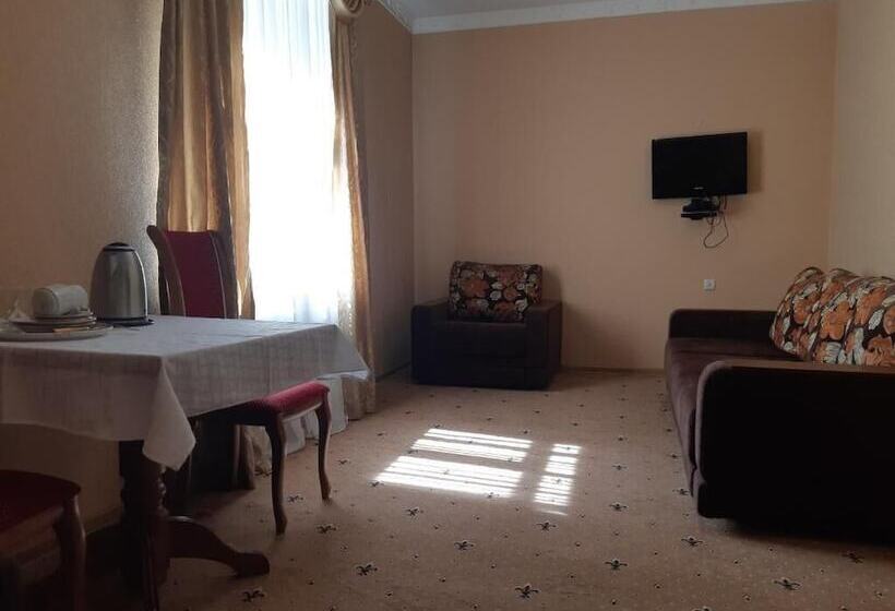 בית מלון כפרי Kurazh