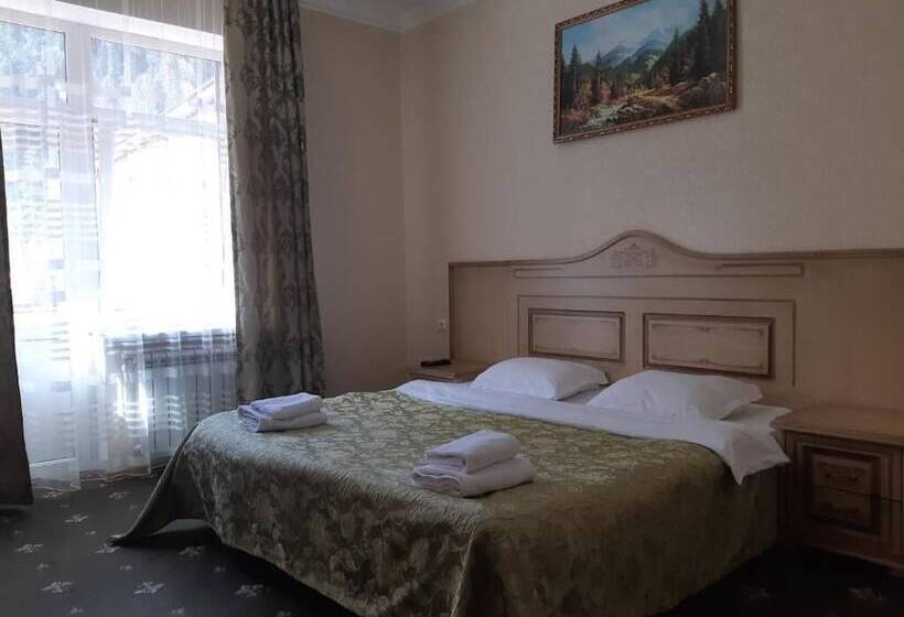 בית מלון כפרי Kurazh