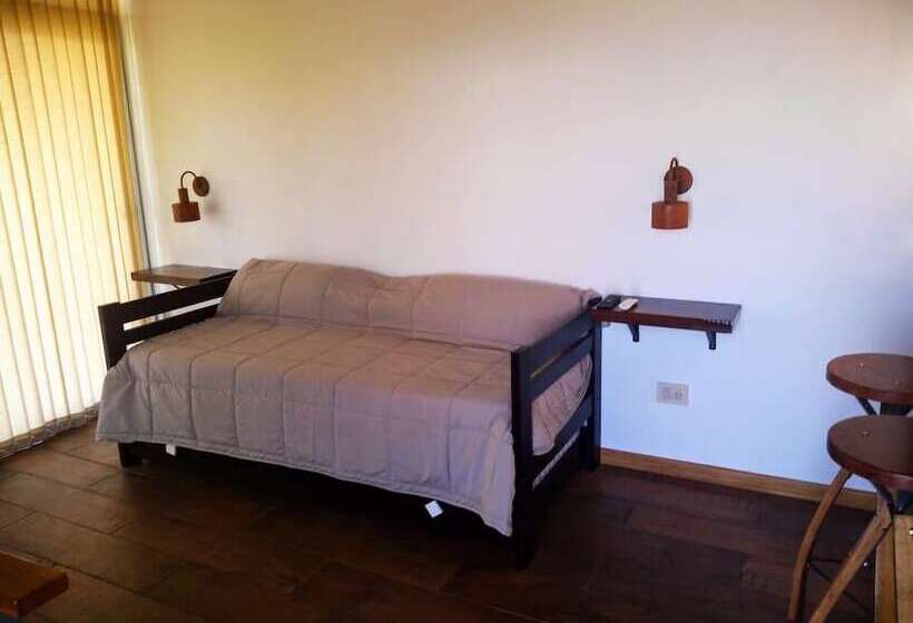 هتل Finca La Escondida San Rafael