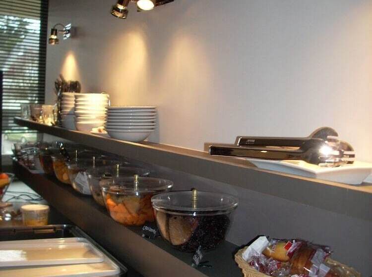 فندق Le Crystal Dinard Plage