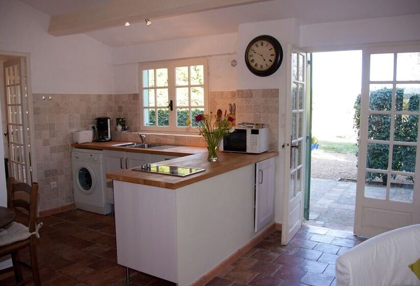 ホテル Mas De L Hospitalet