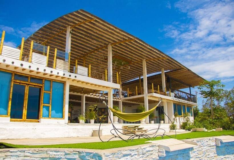 בית מלון כפרי Montanita View