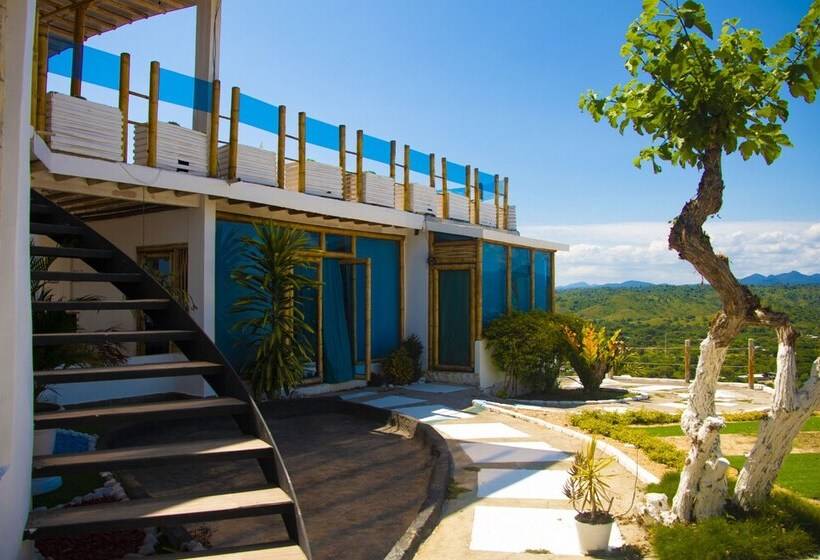 בית מלון כפרי Montanita View