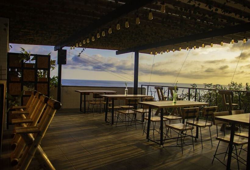 בית מלון כפרי Montanita View