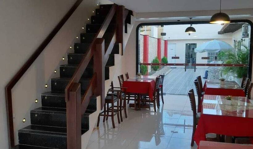 בית מלון כפרי Monterrey