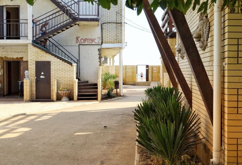 호텔 Pansionat Ygra