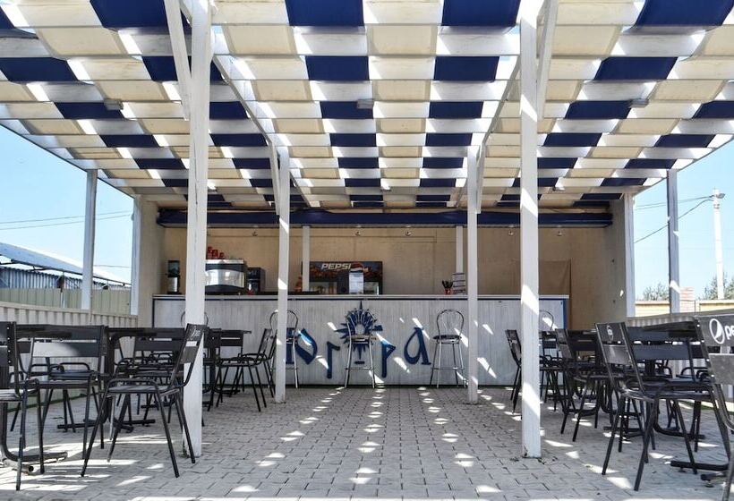 호텔 Pansionat Ygra