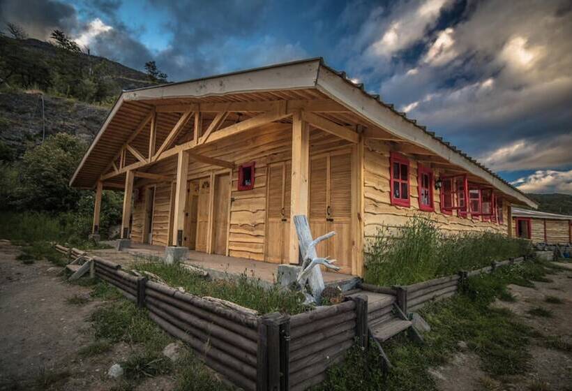 Отель Pared Sur Camp