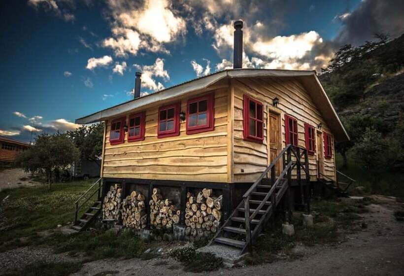 Отель Pared Sur Camp