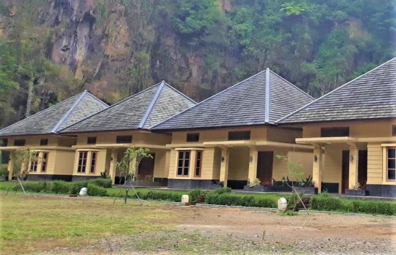 فندق Pesona Nirwana Resort By Zuzu