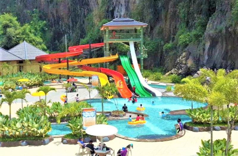 فندق Pesona Nirwana Resort By Zuzu