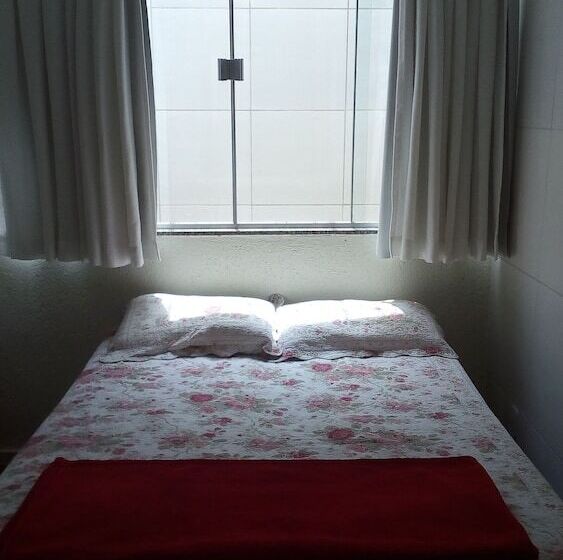 בית מלון כפרי Pousada Confort Home Brasília