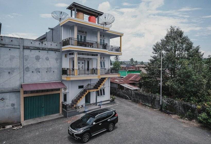 فندق Reddoorz Syariah Near Tugu Kopi Kepahiang