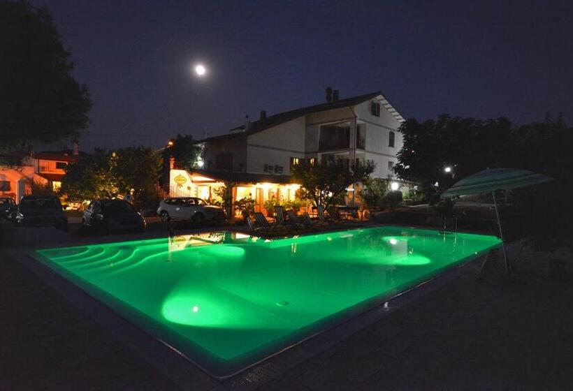 فندق ريفى Agriturismo Nardini