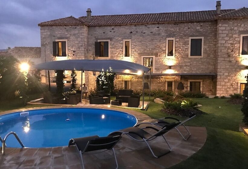 호텔 Sardinia Borgo Antico Xix Sec