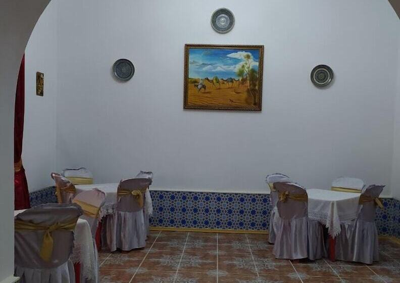 בית מלון כפרי Sharq