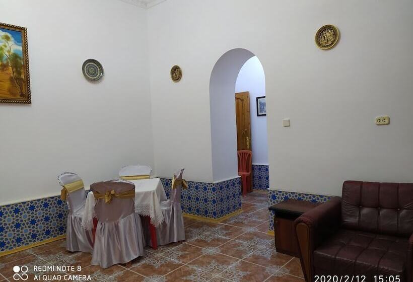 בית מלון כפרי Sharq