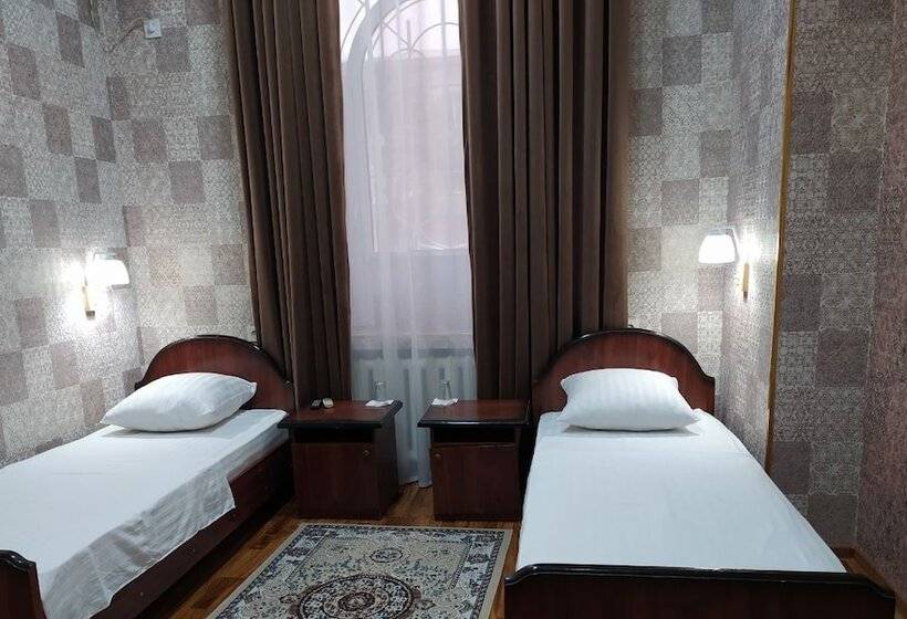 בית מלון כפרי Sharq