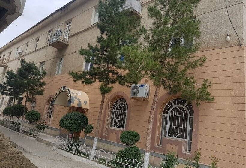 בית מלון כפרי Sharq