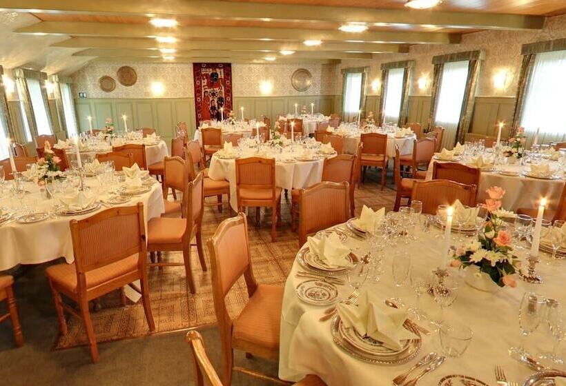 בית מלון כפרי St. Binderup Kro