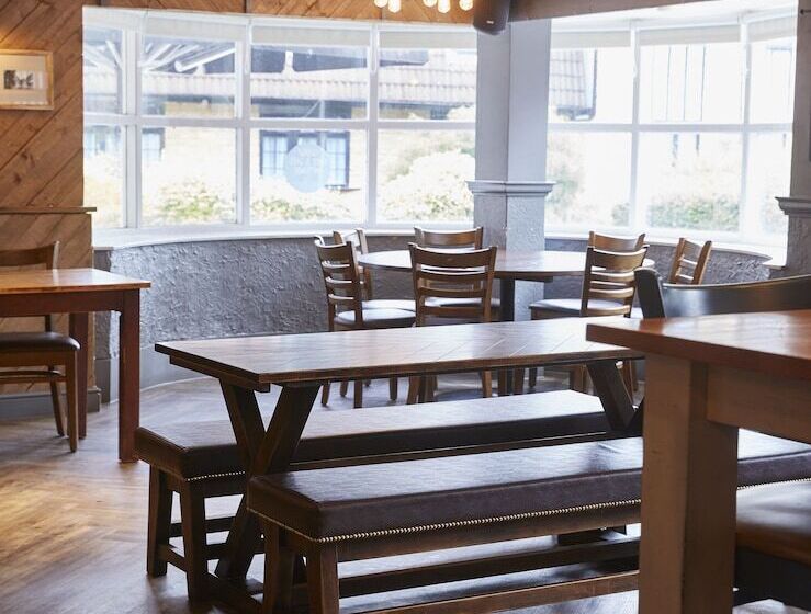 בית מלון כפרי The Bowman By Greene King Inns