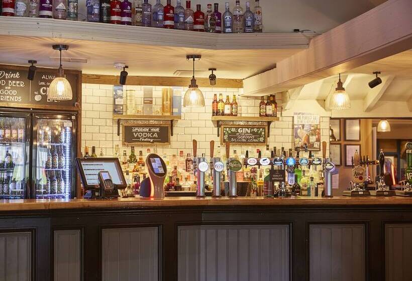 בית מלון כפרי The Bowman By Greene King Inns