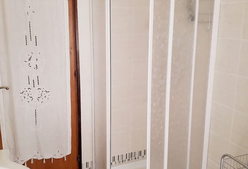 酒店 The Residence Of The Ronchi