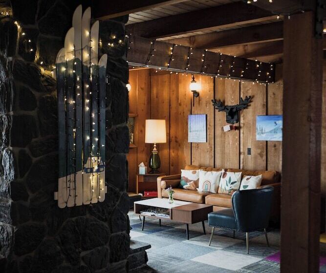 Отель The Viking Lodge Downtown Winter Park, Colorado