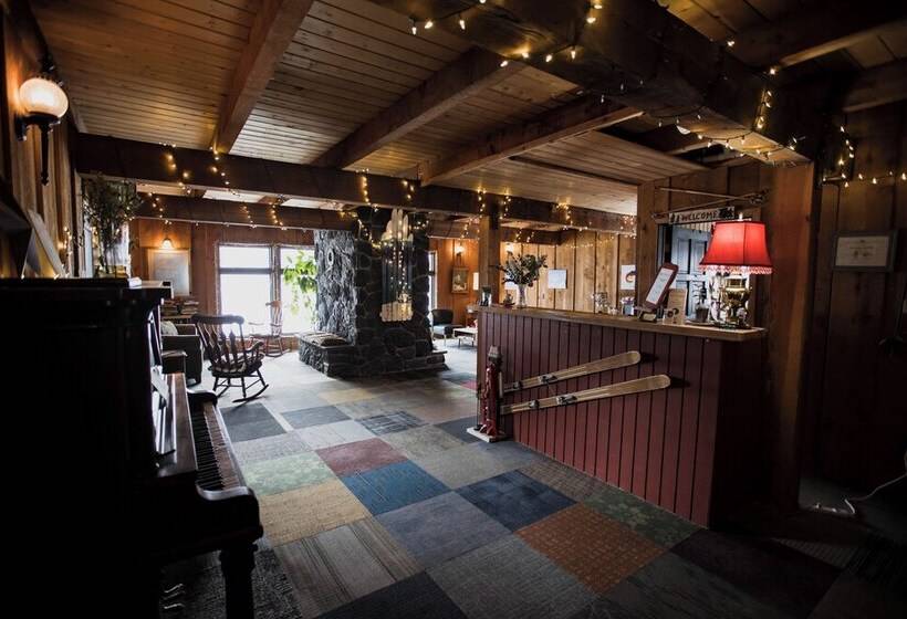 Отель The Viking Lodge Downtown Winter Park, Colorado